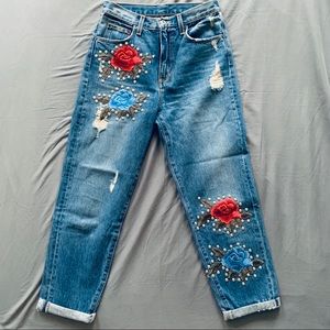 CARMAR embroideries high-rises mommy jeans